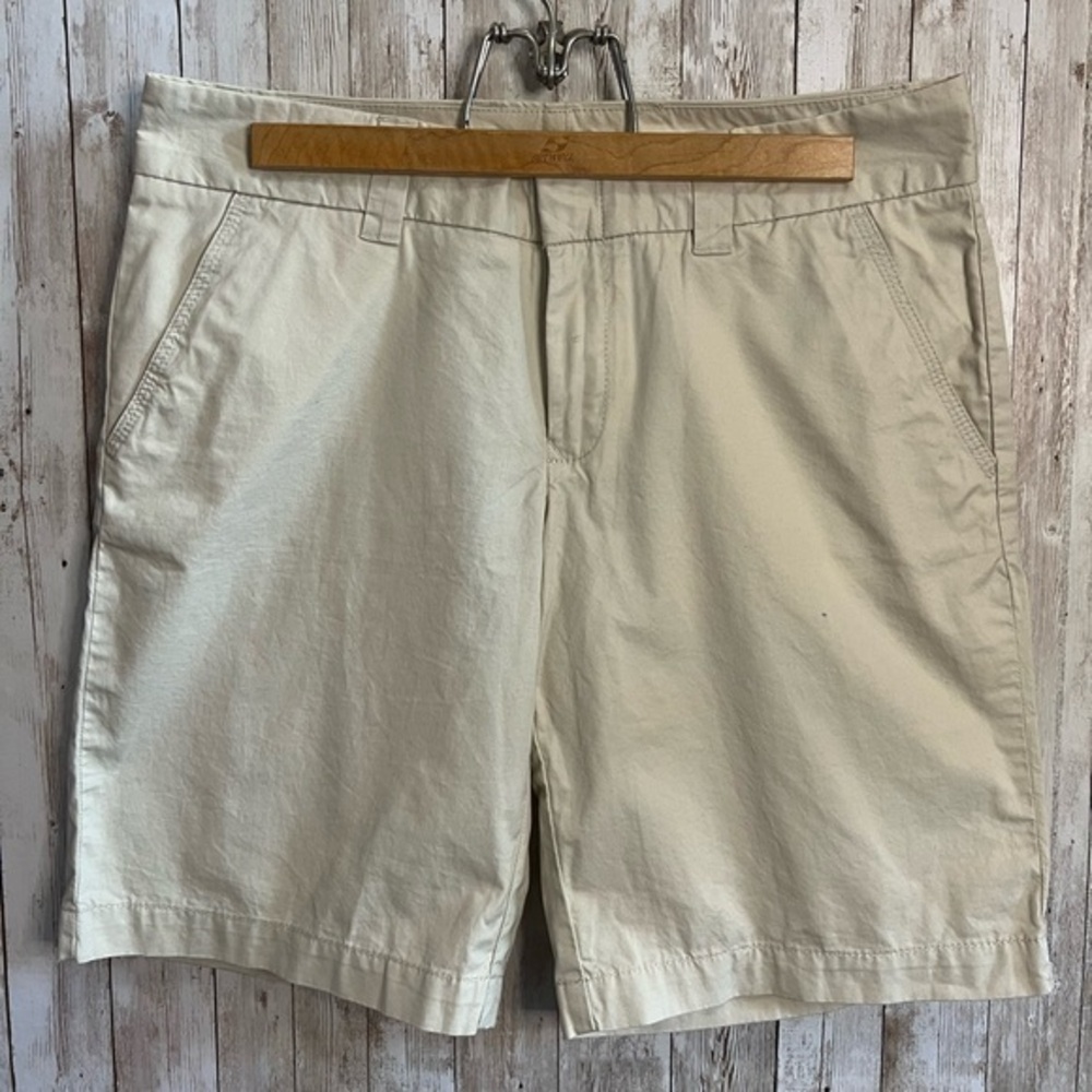 Tommy Hilfiger Relaxed Fit Khaki Shorts